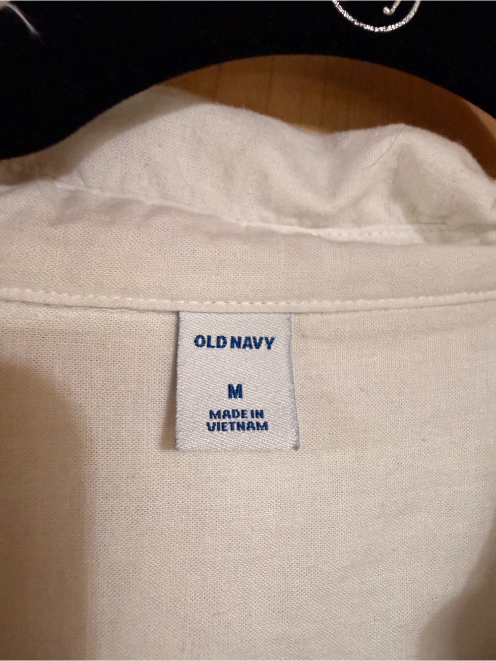 Old Navy Cream Long-Sleeve Popover Button Shirt - Picture 2 of 2